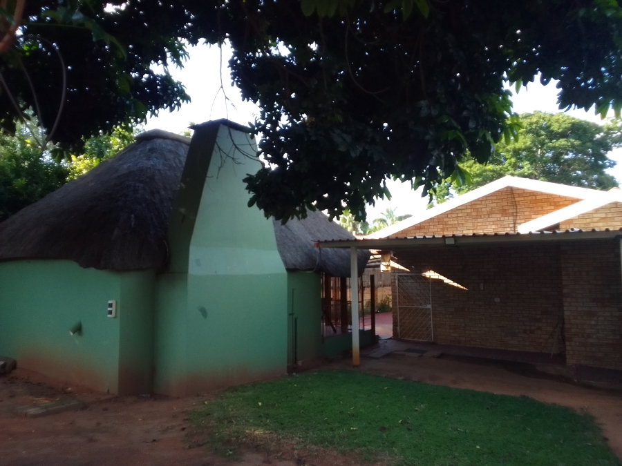 3 Bedroom Property for Sale in Geelhoutpark North West